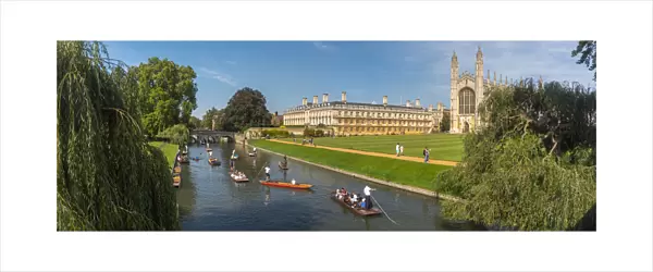 UK, England, Cambridgeshire, Cambridge, River Cam, Kings College, Punting