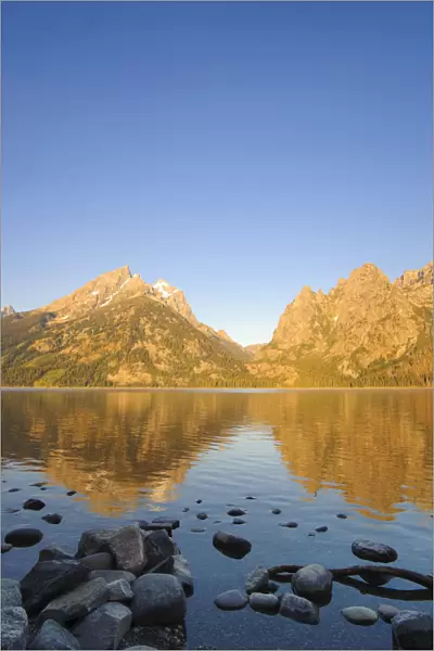 Jenny Lake and Teton Mountain Range, Grand Teton National Park, Wyoming, USA