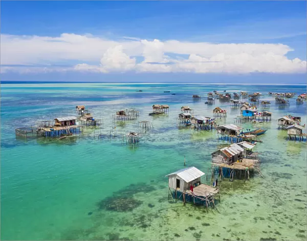 atilt houses around Bodgaya Lagoon, Tun Sakaran Marine Park, Semporna, Sabah, Borneo