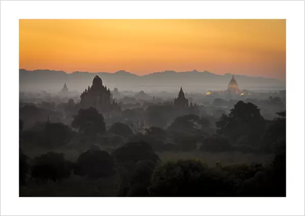 Ancient temples of Bagan at dawn, Bagan, Mandalay District, Mandalay Region, Myanmar