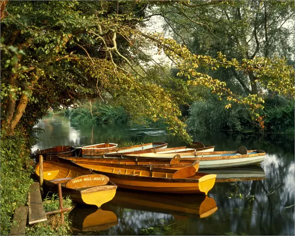 Boats on River Ouse, Houghton, Cambridgeshire, England