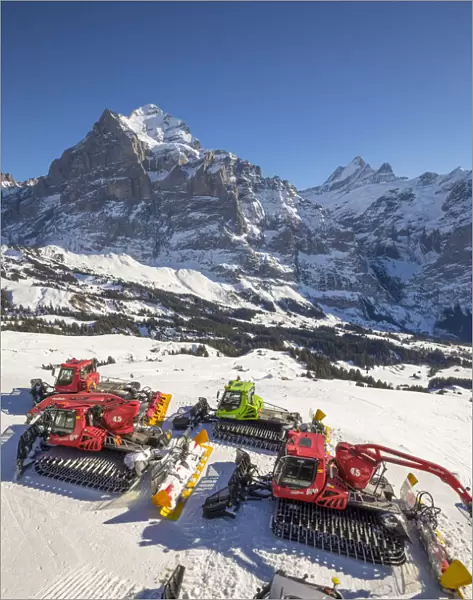 Snow ploughs, Wetterhorn mountain, Grindelwald, Jungfrau Region, Berner Oberland, Switzerland