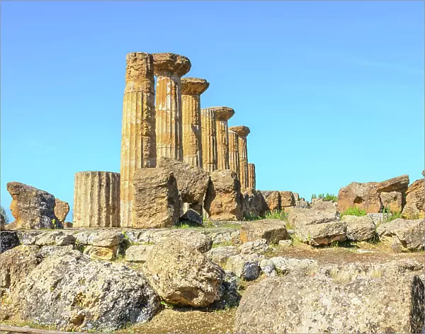 Temple of Heracles, Valley of Temples, Agrigento, Sicily, Italy