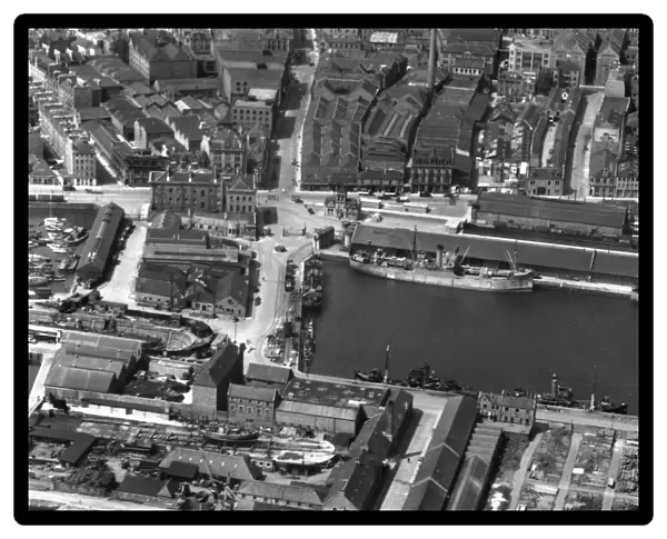 Dundee Harbour, 1943