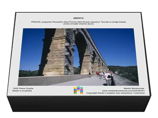 20059135. FRANCE Languedoc Roussillon Gard Pont du Gard Roman aqueduct