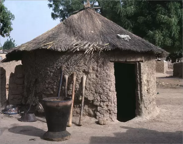 20074134. BURKINA FASO Ouagadougou Traditional thatched mud hut