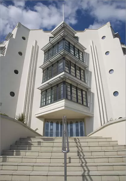 20088223. ENGLAND West Sussex Worthing The Warnes modern apartment development