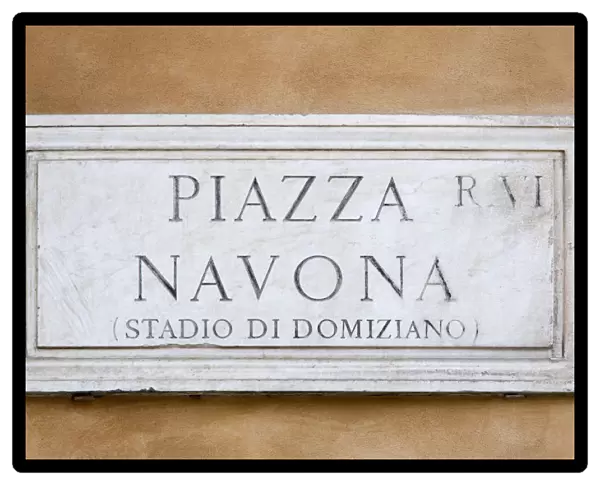 20091774. ITALY Rome Lazio Wall street sign for Piazza Navona once the Stadium of Domitian