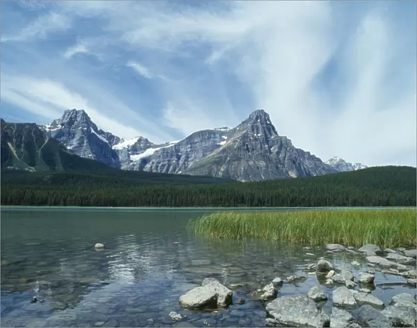 10065270. CANADA Alberta Banff National Park Lake Louise 