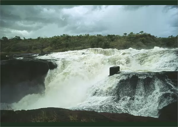 20069793. UGANDA National Park Murchison Falls