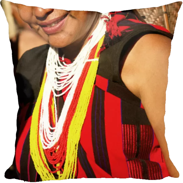 NAGA WARRIOR TRIBE LADY IN TRADITIONAL COSTUME AND JEWELRY, NAGALAND, NORTH EAST INDIA