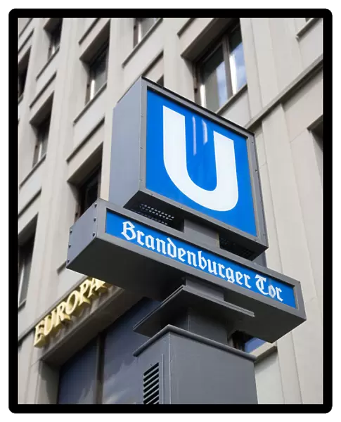 Germany, Berlin, Mitte, blue U-Bahn undergound sign at Brandenburger Tor