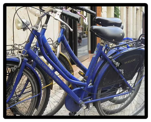 Italy, Veneto, Verona, bicycles for hire at Giulietta e Romeo Hotel