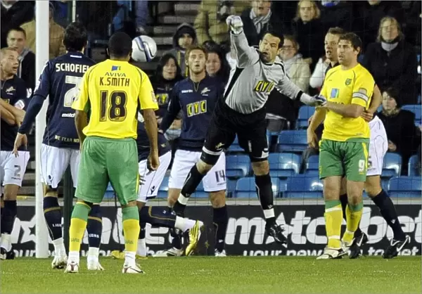 Millwall vs Norwich City: David Forde in Action at The New Den, Npower Championship (09-11-2010)