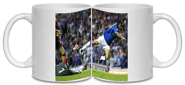 Controversial Goal-line Tackle by Smith: Novo Denied a Goal in Rangers vs Motherwell (1-0) Clydesdale Bank Premier League