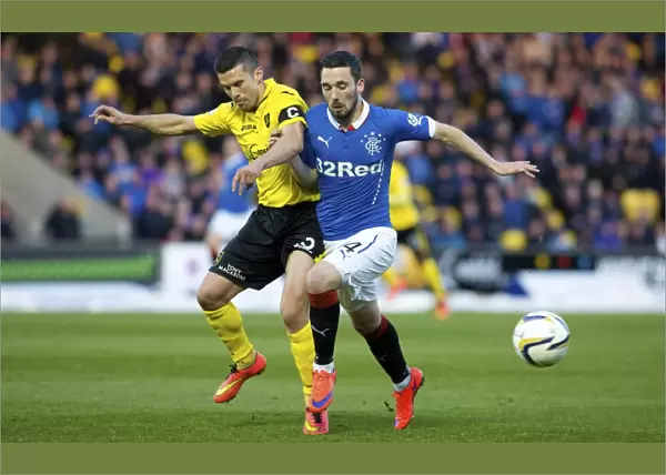 Intense Face-Off: Nicky Clark vs. Jason Talbot - Rangers vs. Livingston in Scottish Championship