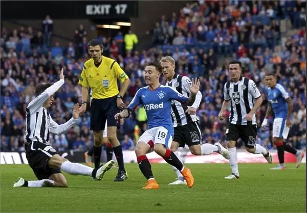 Intense Face-Off at Ibrox: Barrie McKay vs St Mirren in the Ladbrokes Championship Clash