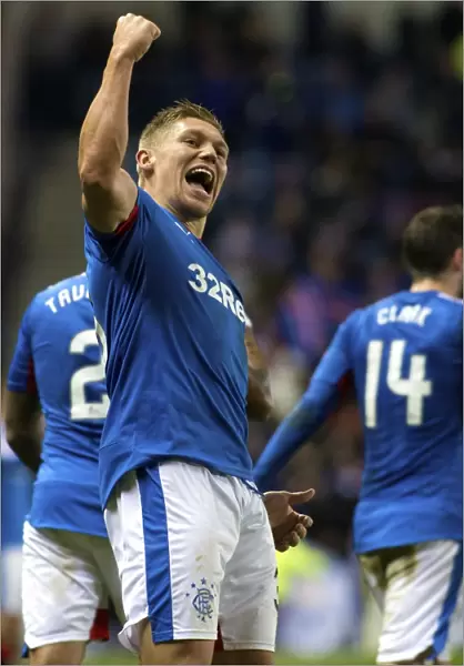 Rangers Thrilling Championship Win: Martyn Waghorn's Unforgettable Goal at Ibrox Stadium