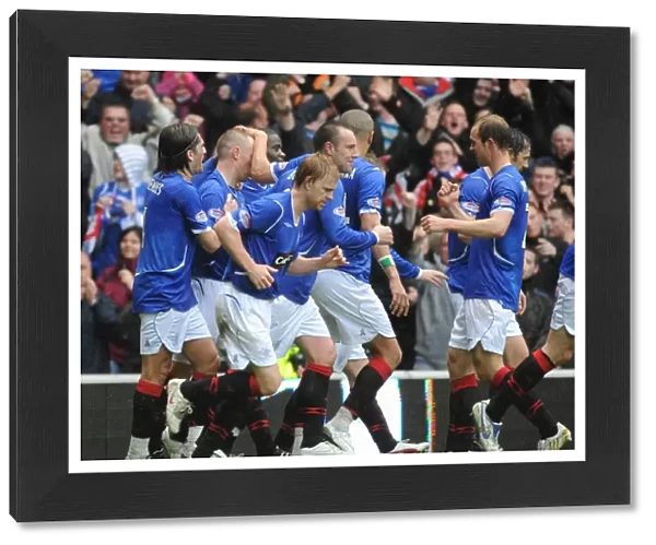 Rangers Football Club: Steven Davis and Teamsmates Celebrate Ibrox Victory over Celtic (1-0)