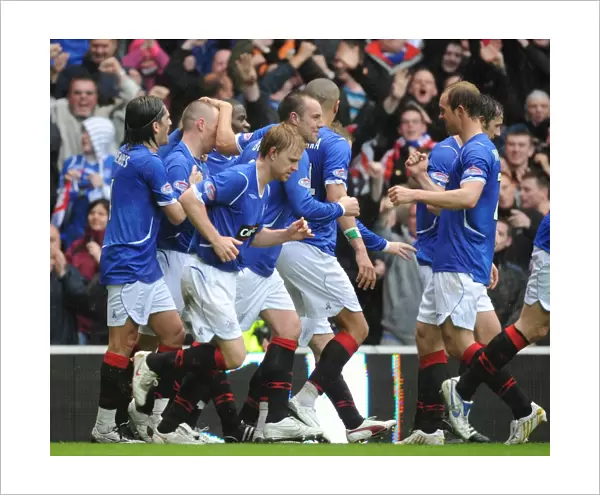 Rangers Football Club: Steven Davis and Teamsmates Celebrate Ibrox Victory over Celtic (1-0)
