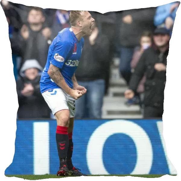 Scott Arfield's Thrilling Goal and Euphoric Celebration: Rangers Unforgettable Scottish Cup Victory at Ibrox Stadium (2003)