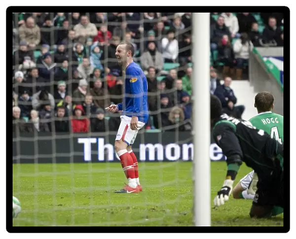 Rangers Kris Boyd: Thrilling 4-1 Goal Celebration Against Hibernian (Clydesdale Bank Premier League)