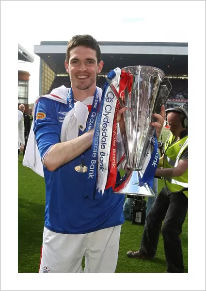 Rangers Football Club: Kyle Lafferty's Triumphant Trophy Lift - SPL Champions (SPL Champions Series)