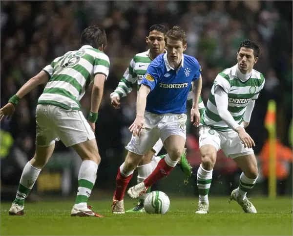 Steven Davis in Action: Rangers Historic 1-0 Victory over Celtic in Scottish Cup Fifth Round Replay