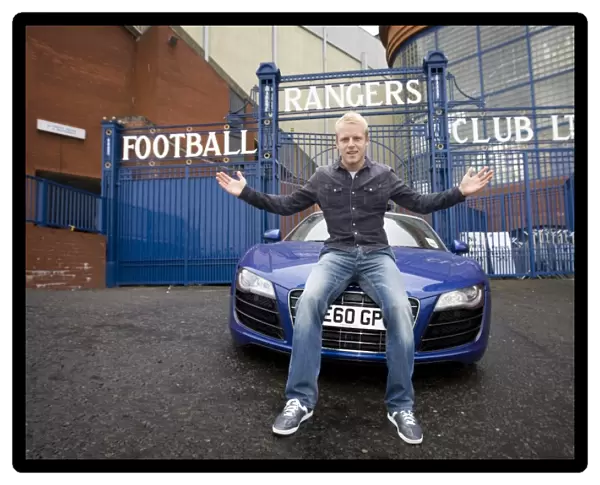 Steven Naismith's Exciting Audi R8 Test Drive at Ibrox Stadium