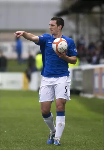 Lee Wallace Scores in Rangers Dominant 6-2 Victory Over Elgin City (Scottish Third Division)