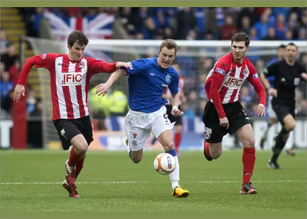 Dean Shiels Scores in Rangers Impressive 4-1 Win Over Clyde in Scottish Third Division