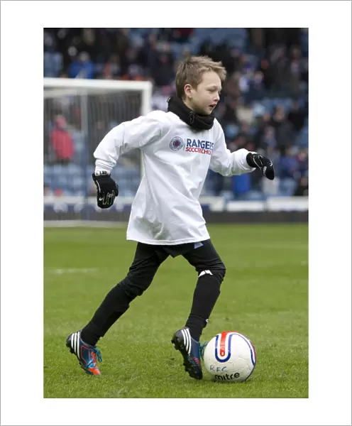 Half Time Harmony: Rangers and Stirling Albion Kids Shine at Ibrox