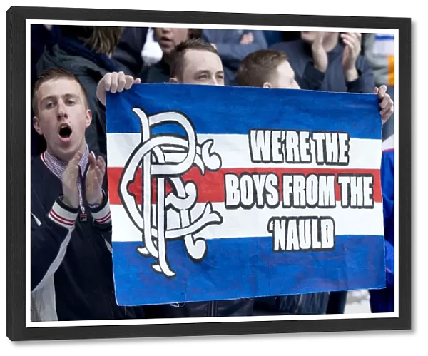 Rangers FC: A Sea of Banners and Flags - 1-0 Victory over Berwick Rangers (Ibrox Stadium)