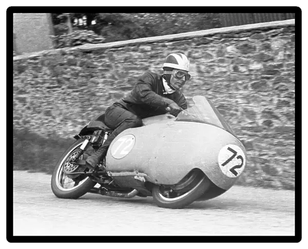 Bill Lomas (Moto Guzzi) 1955 Junior TT