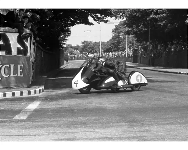 Eric Vincent & R W Harding (Norton) 1959 Sidecar TT