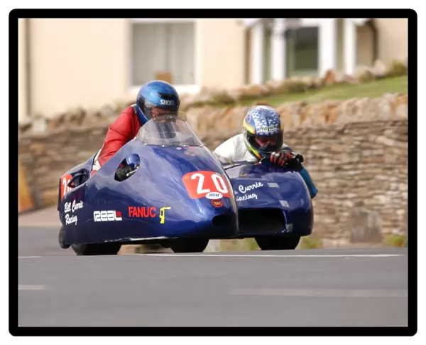 Bill Currie & Philip Bridge (Windle Yamaha) 2004 Sidecar TT