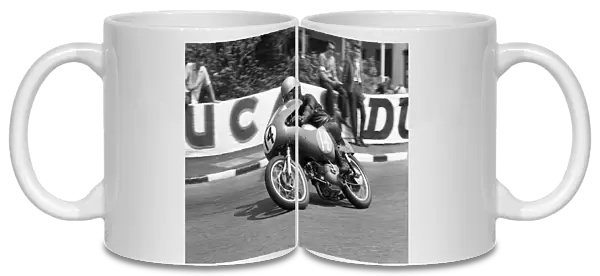 Gilberto Milani (Aermacchi) 1962 Lightweight TT