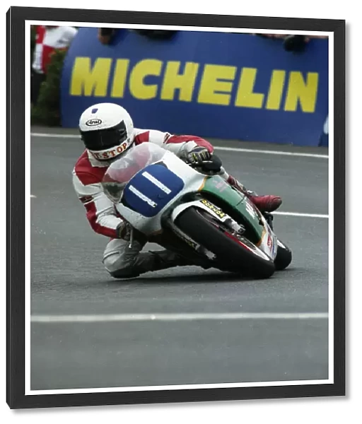 Lee Pullan (Yamaha) 1993 Junior TT