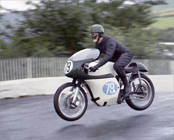 John Sear (AJS) 1967 Junior Manx Grand Prix