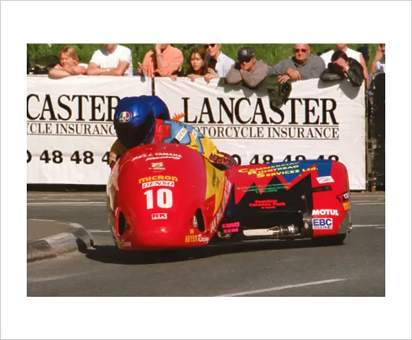 Geoff Bell & Les Farrington (Bell Yamaha) 1999 Sidecar TT