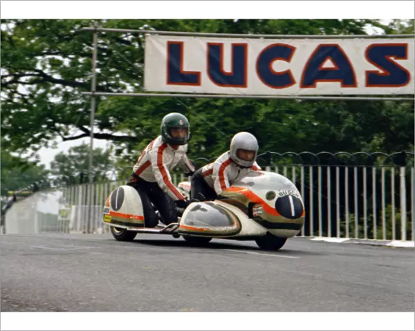 Klaus Enders & Ralf Engelhardt (BMW) 1974 500 Sidecar TT