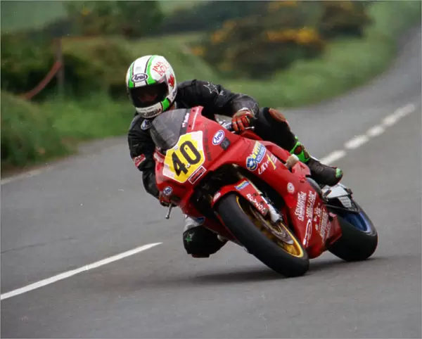 Paul Owen (Yamaha) 2002 Senior TT