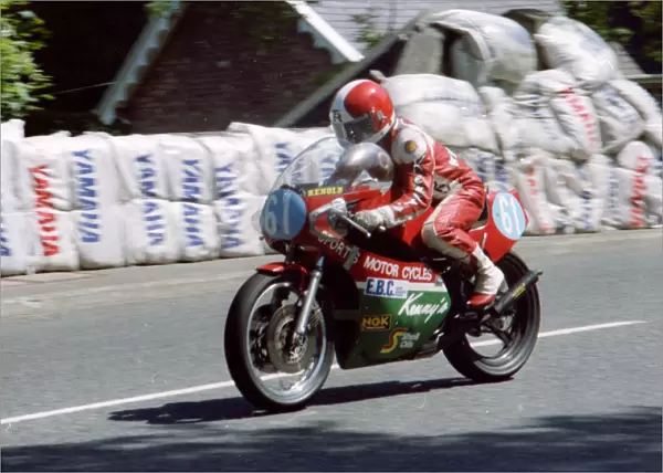 Tony Rutter (Yamaha) 1982 Junior TT