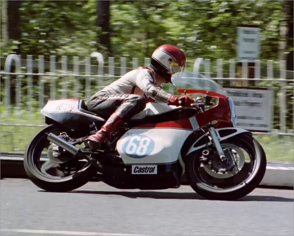 George Linder (Yamaha) 1982 350 TT