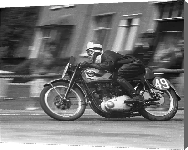 Eddie Dow (BSA) 1953 Senior Clubman TT