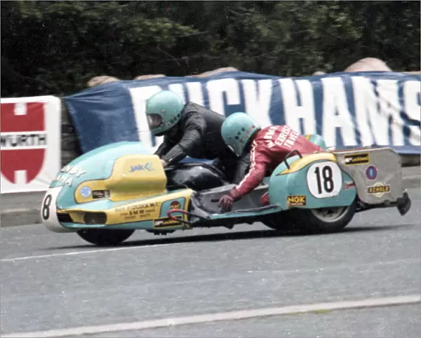 Bill Hall & Peter Minion (Granby Yamaha) 1979 Sidecar TT