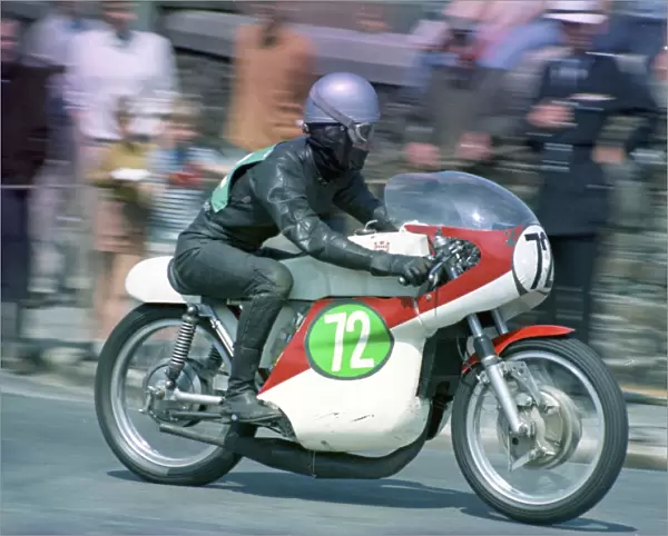 Jean Louis Pasquier (Yamaha) 1969 Lightweight TT