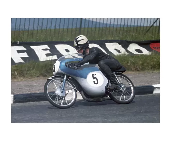 Tommy Robb (Suzuki) 1967 50cc TT