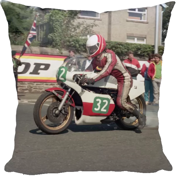Bob Moore (Yamaha) 1987 Lightweight Manx Grand Prix