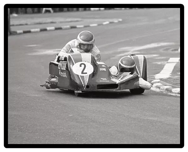 Gerry Boret & Nick Boret (Konig) 1975 1000 Sidecar TT